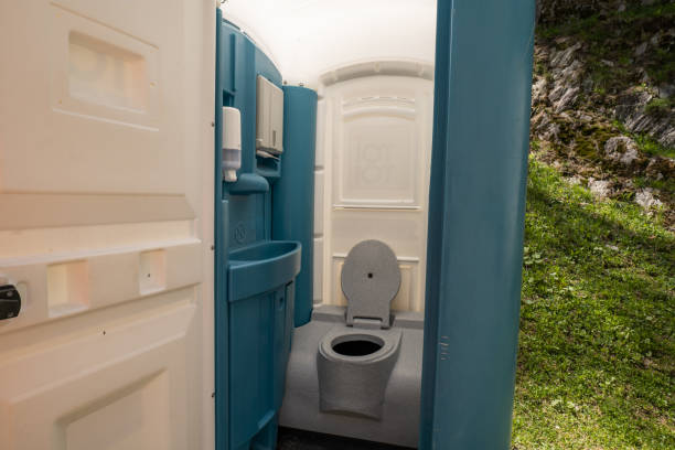 Porta potty delivery and setup in New Cumberland, PA